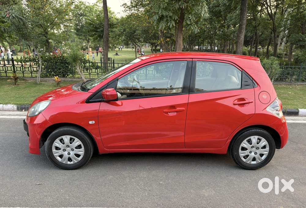 Honda Brio S (o) Mt, 2012, Petrol