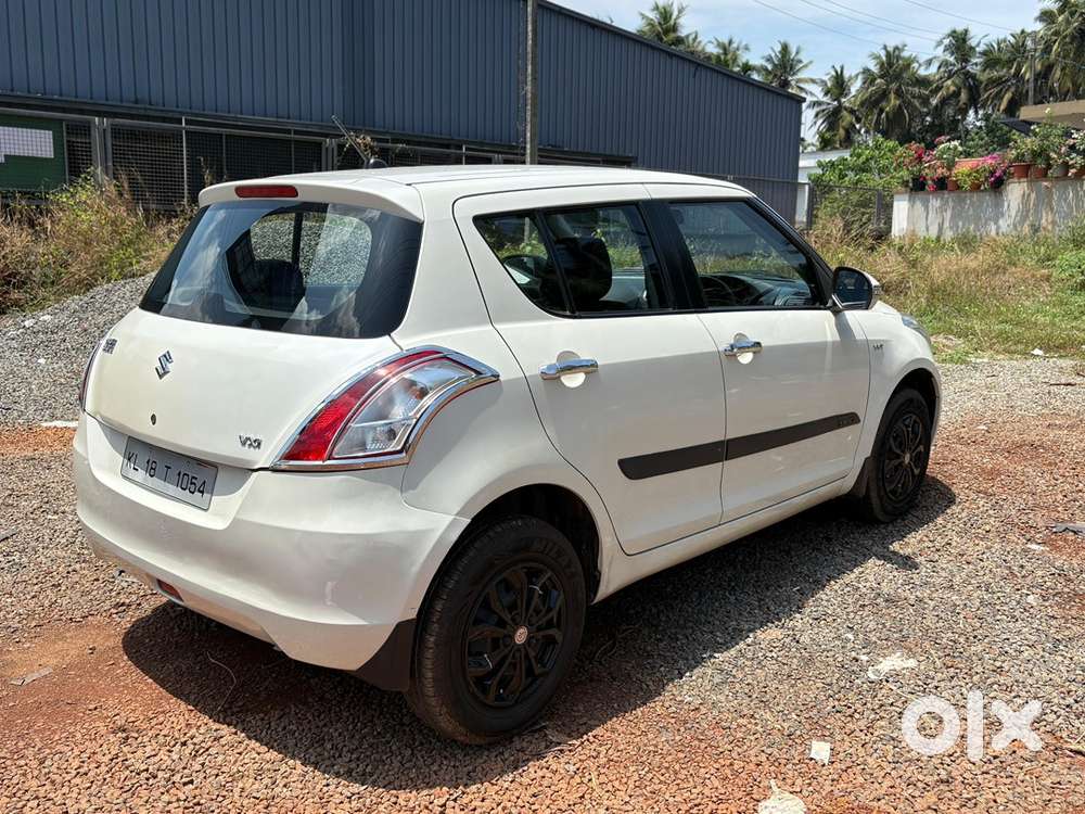 Maruti Suzuki Swift Petrol Manual 2017