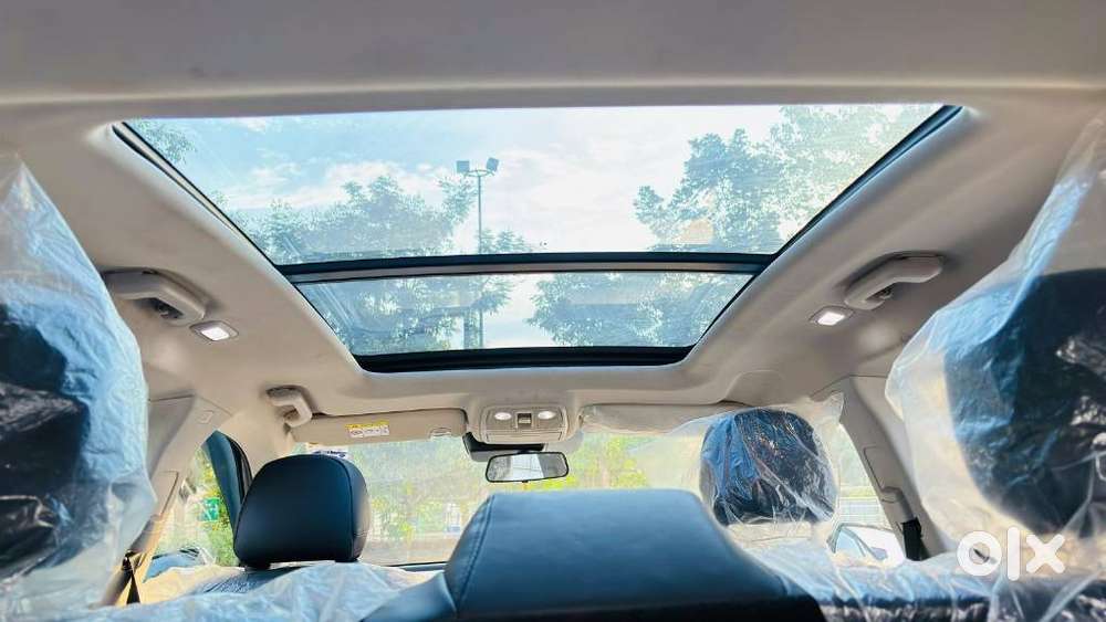 Mahindra Xuv700 2.2 Ax 7 Diesel Mt Str, 2025, Diesel