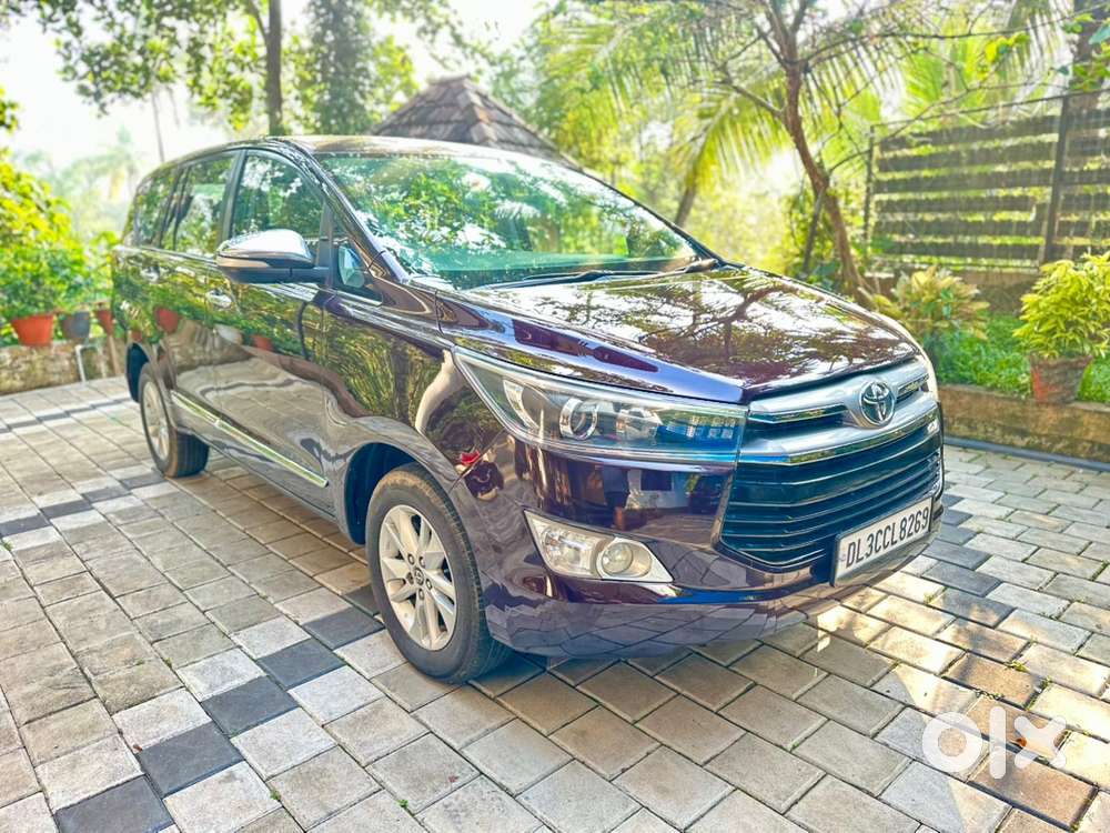 Toyota Innova Crysta 2017