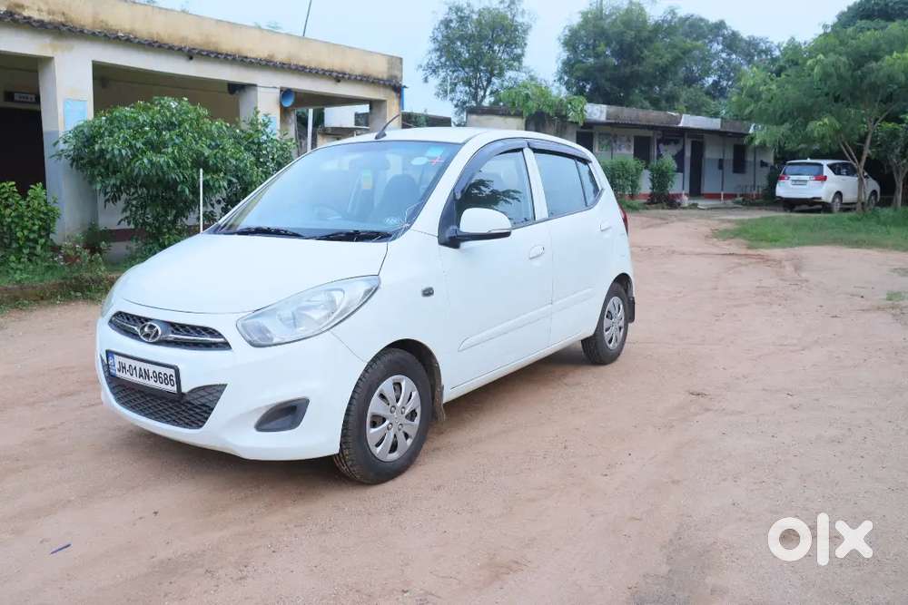 Hyundai I10 Sportz 2011(paper Valid Till 2031)