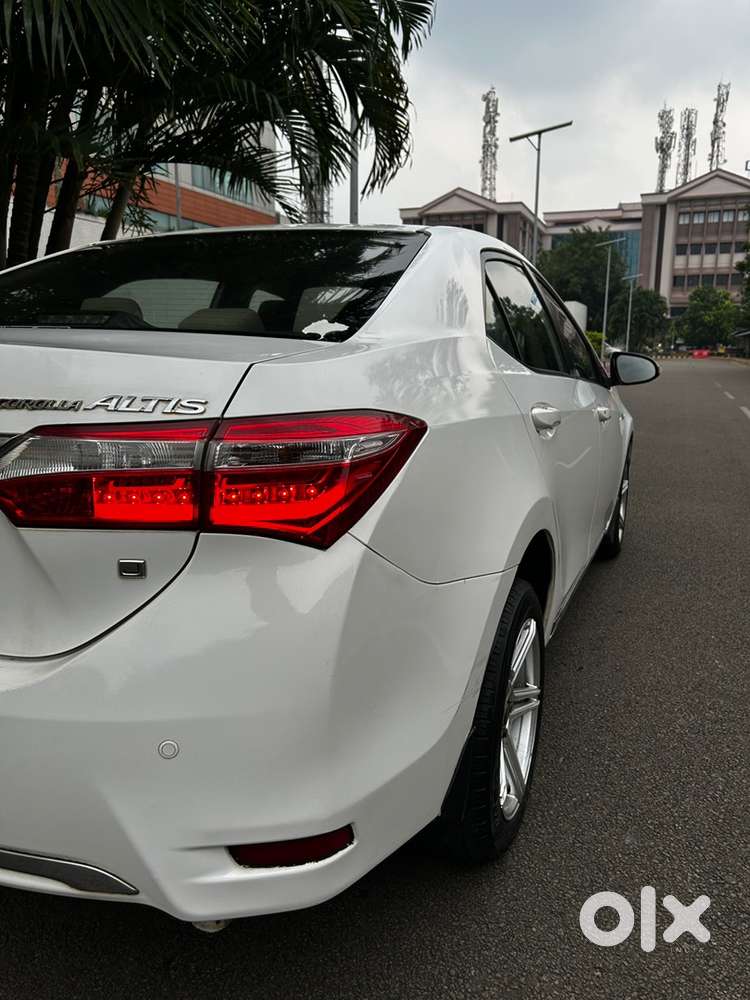 Toyota Corolla Altis 1.8 For Sale