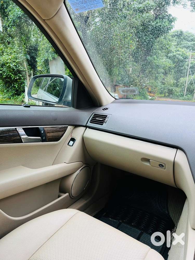 Mercedes-benz C-class 2009