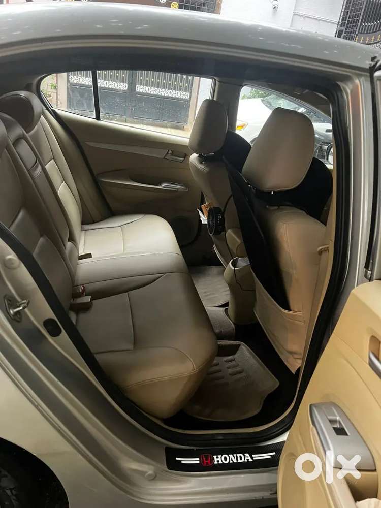 Honda City 2010 Cng & Hybrids 122000 Km Driven