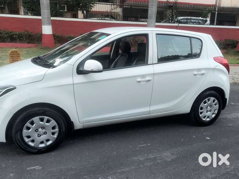 Hyundai I20 Magna Optional 1.2, 2013, Petrol