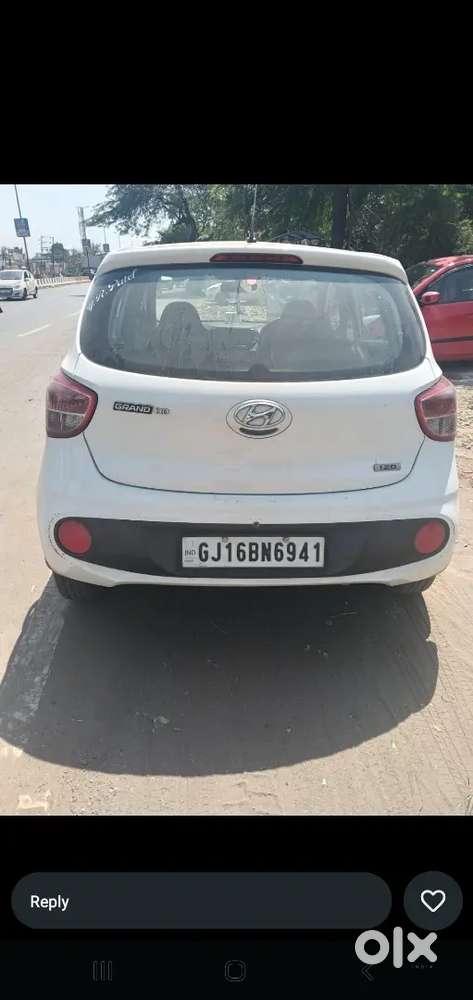 Hyundai Grand I10 2017 Diesel Well Maintained