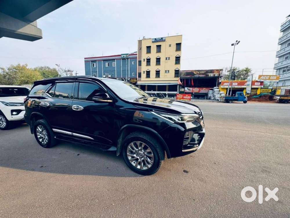 Toyota Fortuner 4x4 Mt 2.8 Diesel, 2022, Diesel