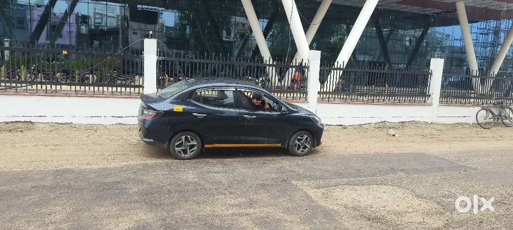 Rent Pr Deni Hai Aura