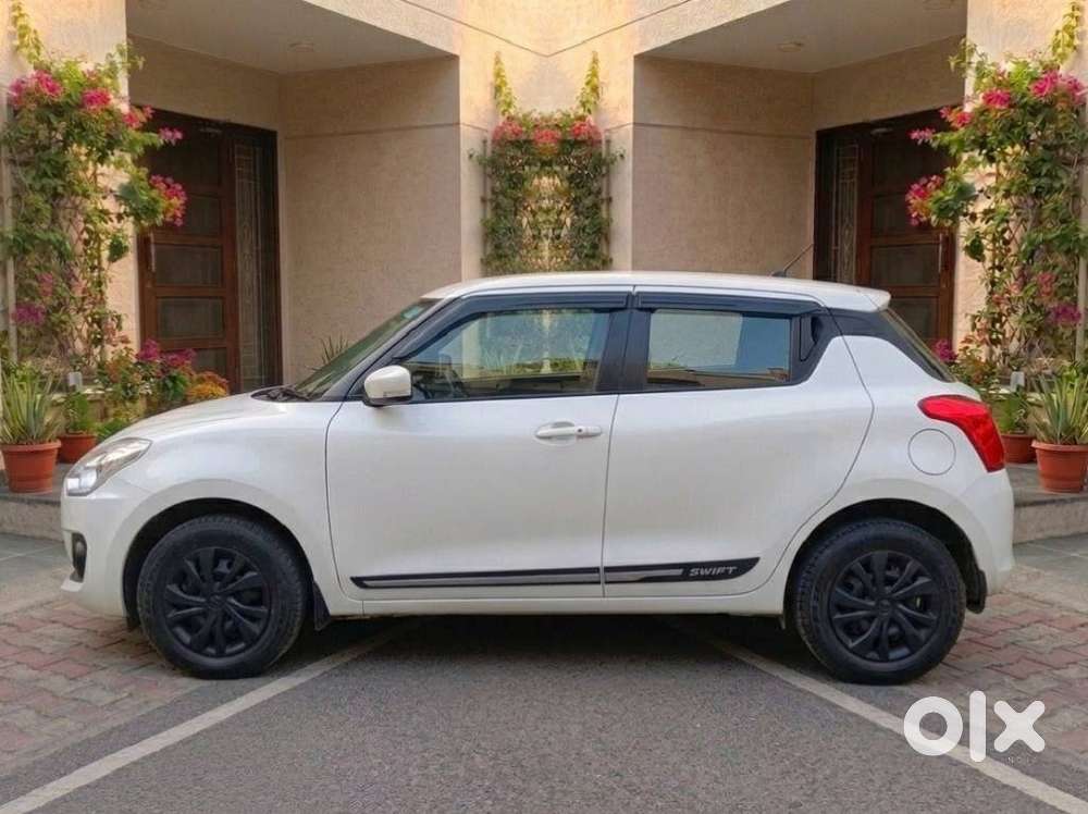 Maruti Suzuki Swift Vvt Lxi, 2021, Petrol