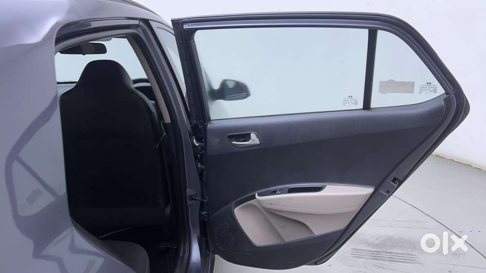 Hyundai Grand I10 Sportz 1.2 Kappa Vtvt, 2013, Petrol