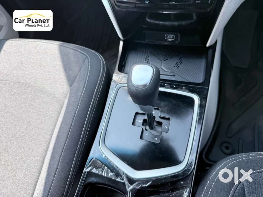 Mahindra Xuv 3xo Ax5 1.5 Diesel Autoshift Plus, 2026, Diesel