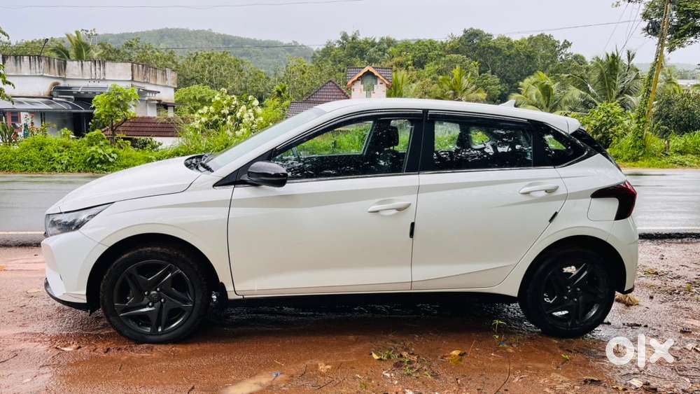 Hyundai I20 Sports Ivt Petrol Automatic