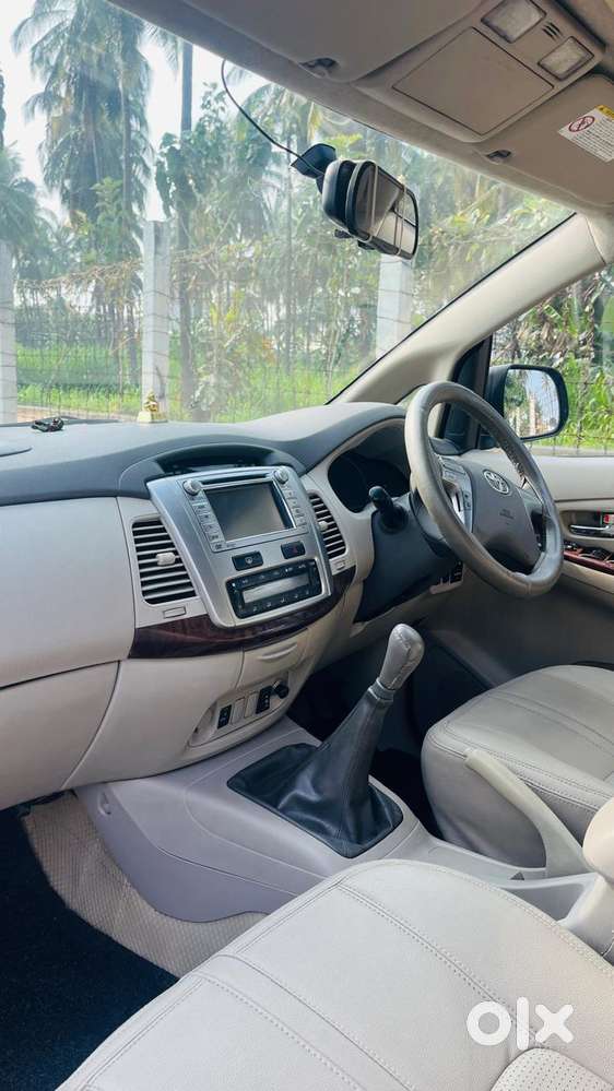 Toyota Innova 2.5 V 7 Str, 2013, Diesel
