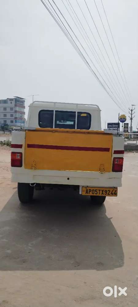 Mahindra Bolero Pik-up 2015 Diesel 220000 Km Driven