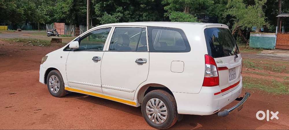 Toyota Innova 2.5 2016