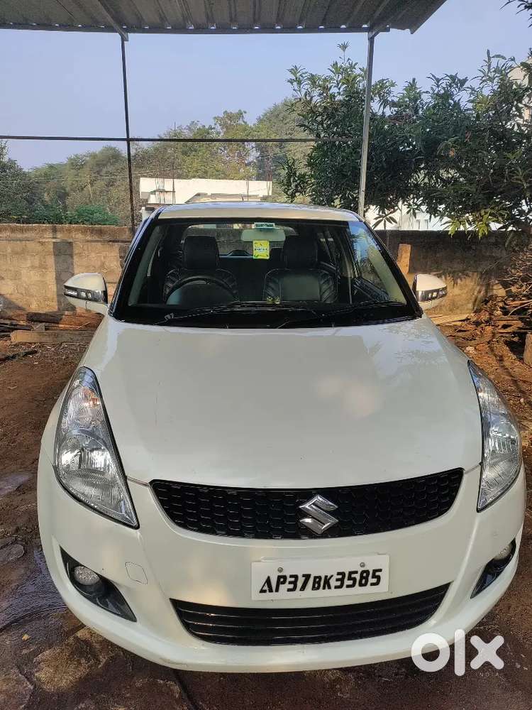 Maruti Suzuki Swift 2012 Diesel 92000 Km Driven