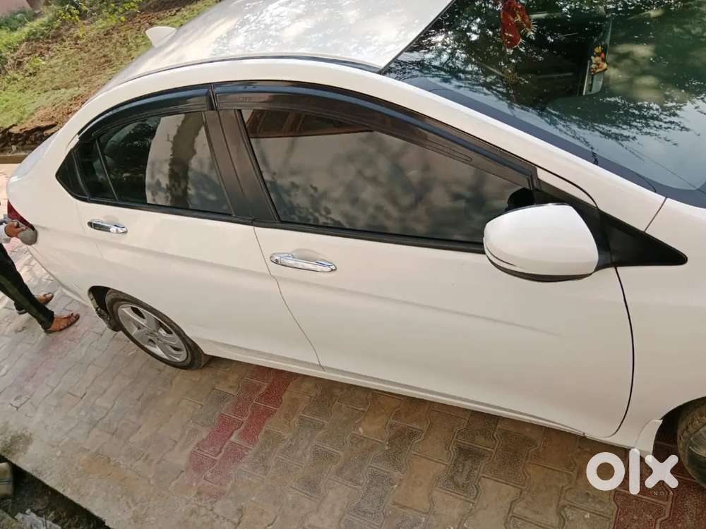 Honda City 2017 Cng & Hybrids 82000 Km Driven