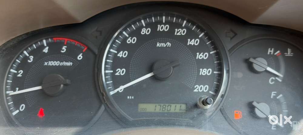 Toyota Innova 2.5 G (diesel) 8 Seater, 2015, Diesel