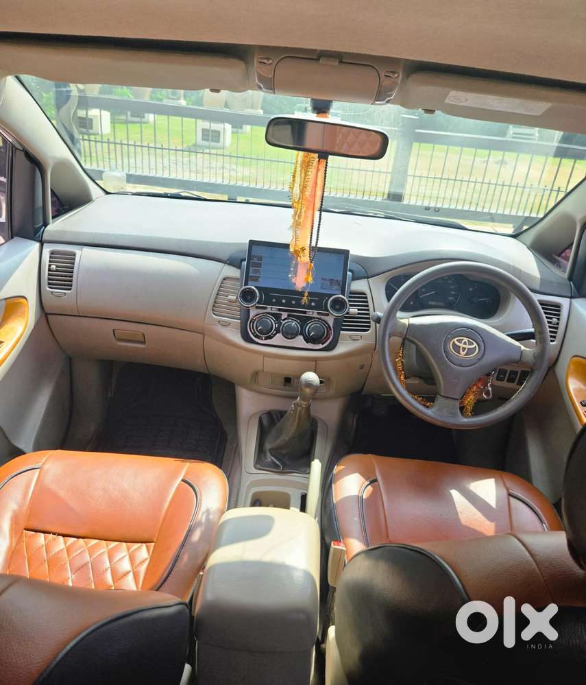 Toyota Innova 2.0 Gx 8 Seater, 2013, Diesel