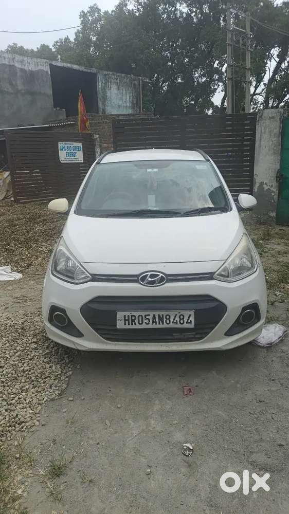 Hyundai Grand I10 2015 Diesel 139000 Km Driven