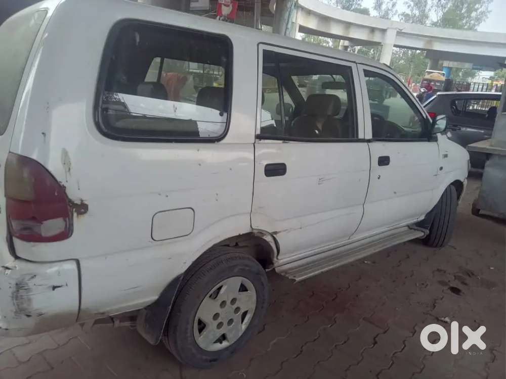 Chevrolet Tavera Ls 7-seater 2011