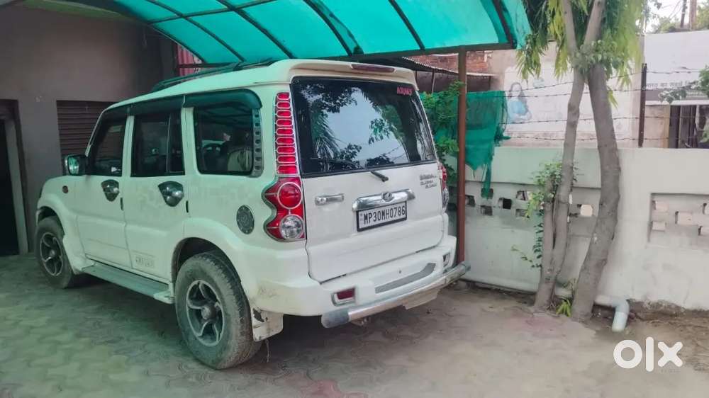 Mahindra Scorpio Vlx 2013