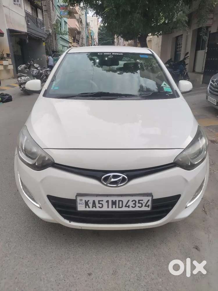 Hyundai I20 Sportz 2012 3rd Owner