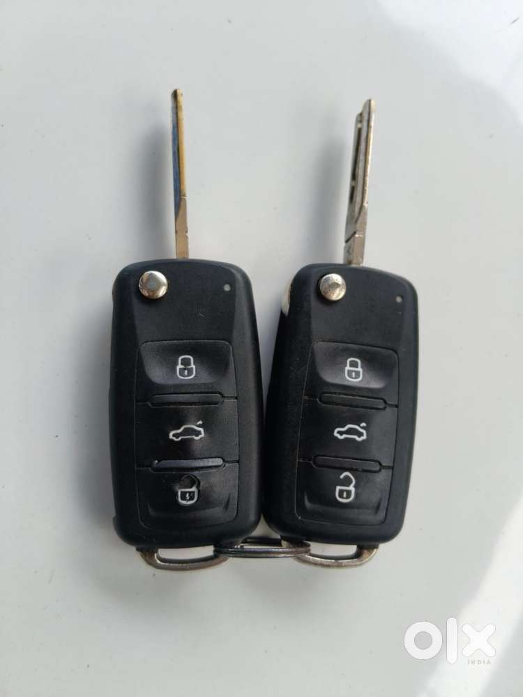 Volkswagen Vento 1.2 Tsi Highline At, 2011, Petrol