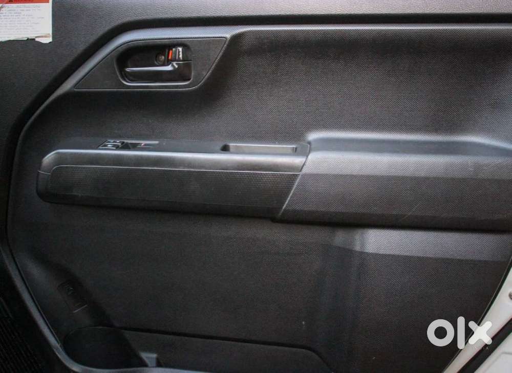 Maruti Suzuki Wagon R Lxi Cng Optional, 2023, Cng & Hybrids