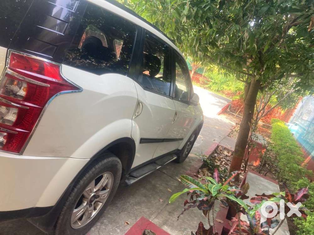 Mahindra Xuv500 2012 Diesel 145000 Km Driven