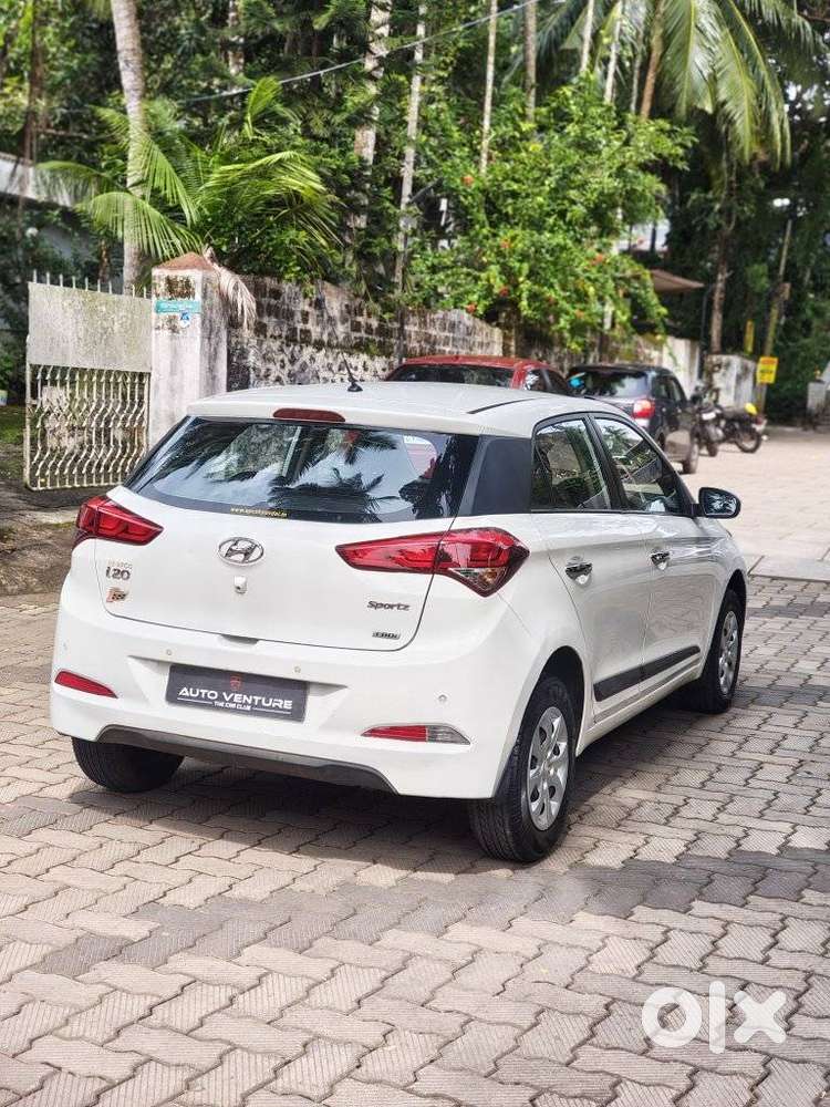 Hyundai I20 1.4 Crdi Sportz 6 Speed Bs Iv, 2015, Diesel