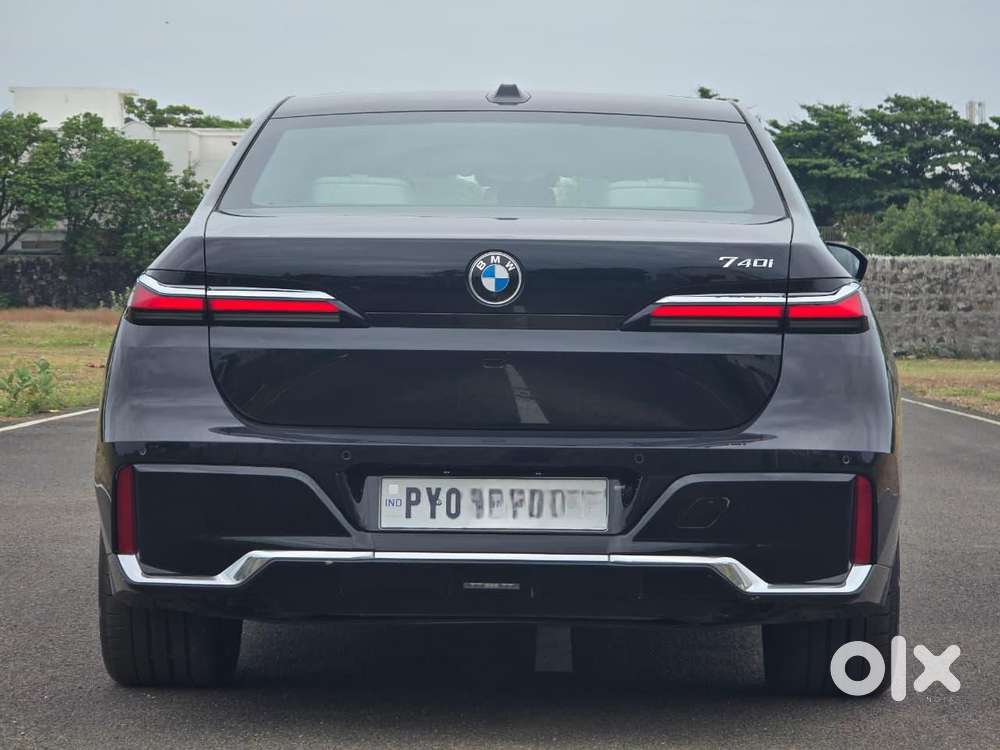 Bmw 7 Series 3.0 740i Sedan, 2023, Petrol