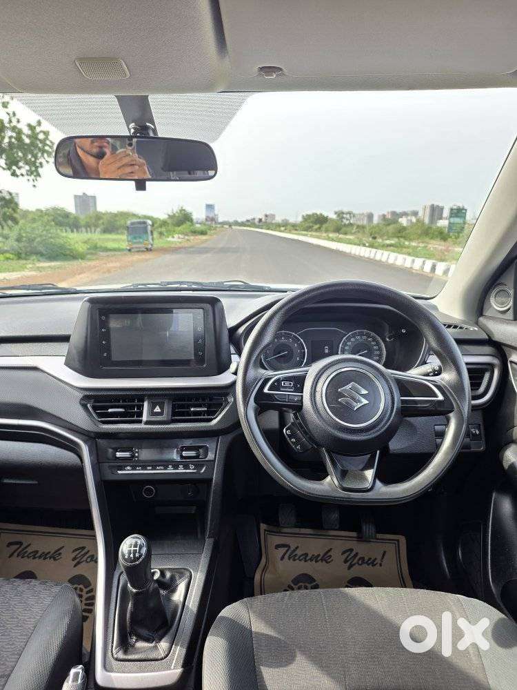 Maruti Suzuki Brezza 1.5 Vxi Cng, 2024, Cng & Hybrids