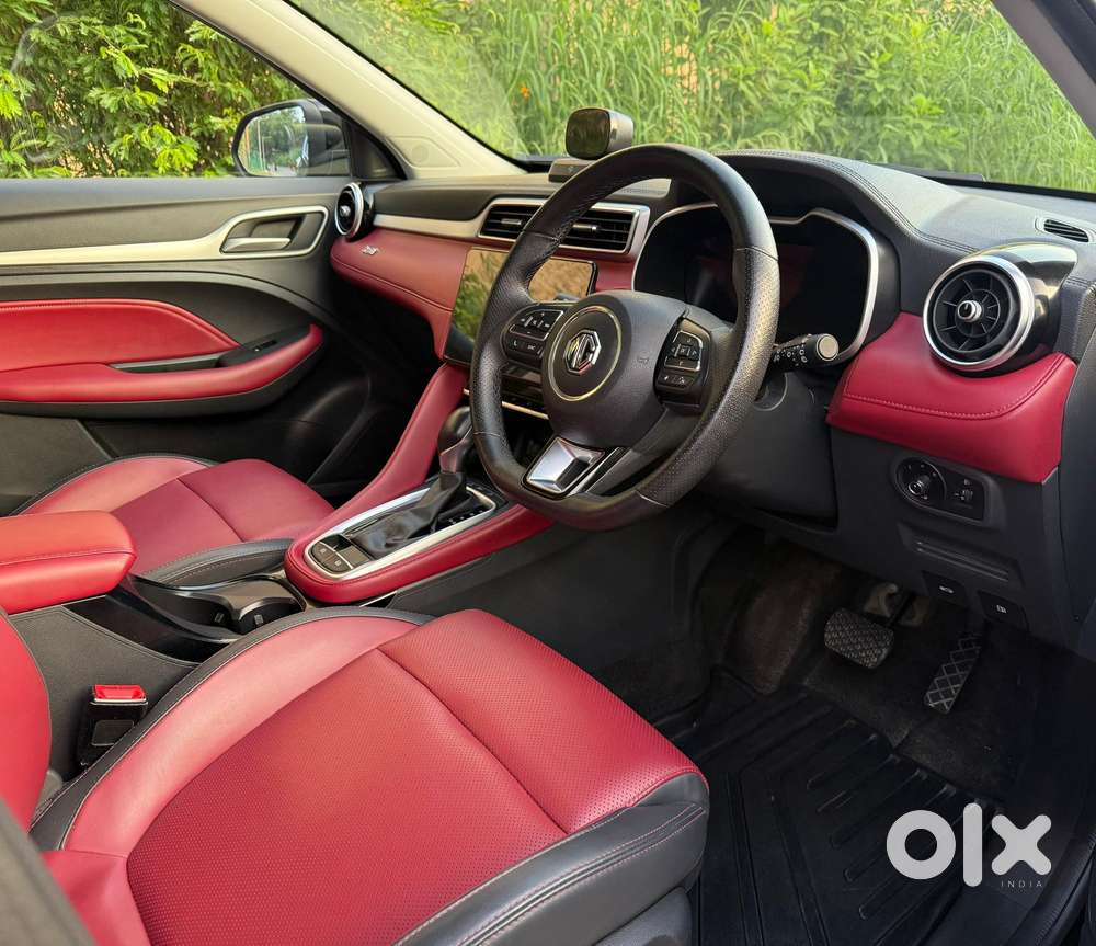 Mg Astor 1.5 Savvy Cvt S Red, 2023, Petrol