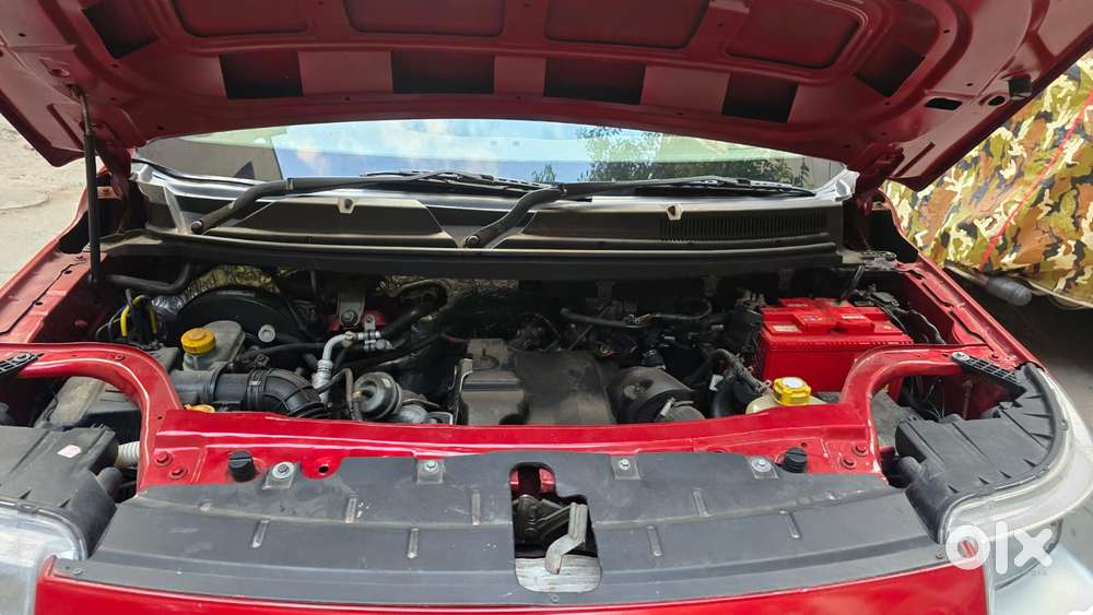 Mahindra Tuv 300 T6 Plus, 2018, Diesel