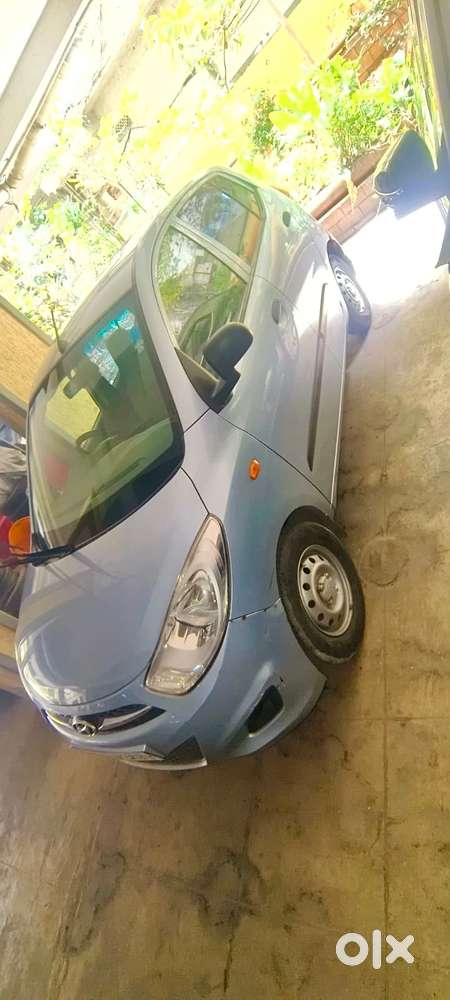 Low Mileage Hyundai I10 Era (2011)  1st Owner, Rto Renewed Till 2030