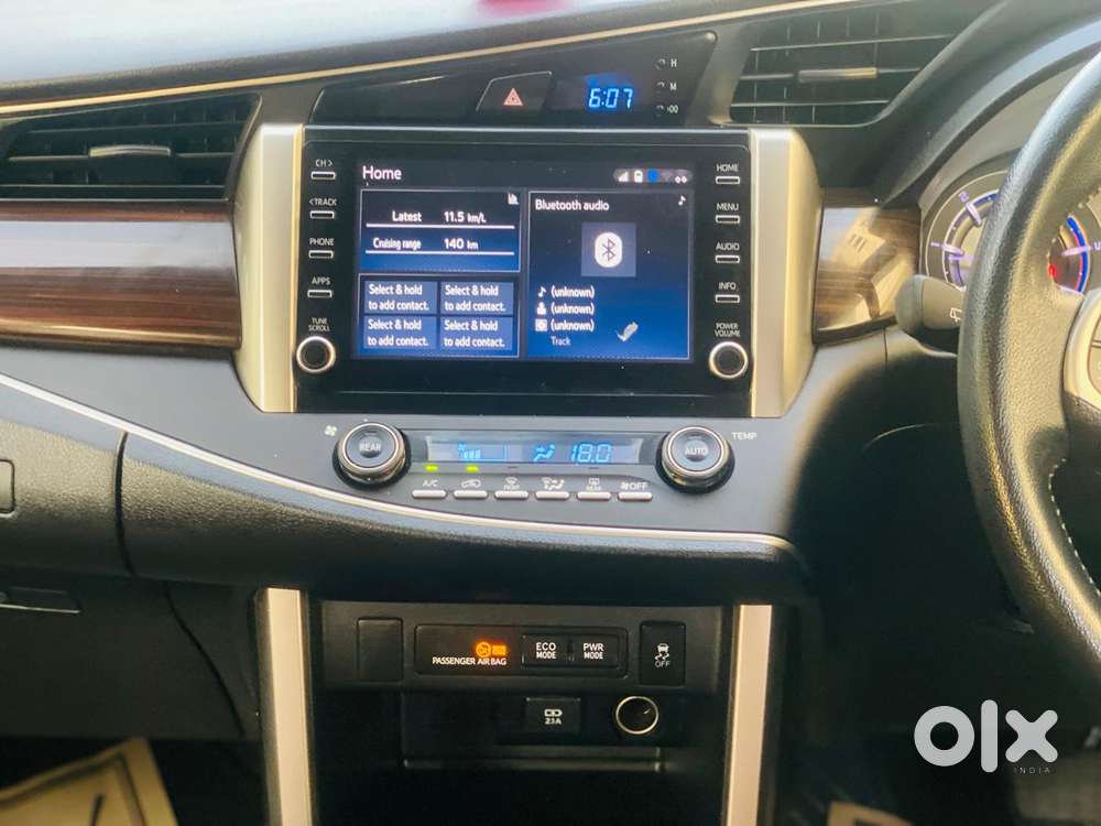 Toyota Innova Crysta [2020-ongoing] 2.4 Zx 7 Str, 2022, Diesel