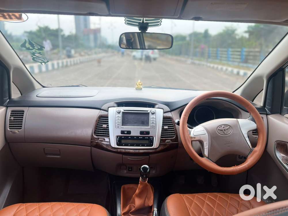 Toyota Innova 2.5 V 7 Str, 2012, Diesel