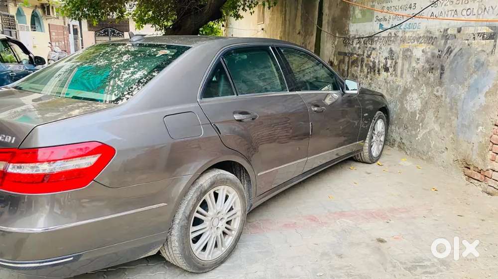 Mercedes E-class 2011 Year
