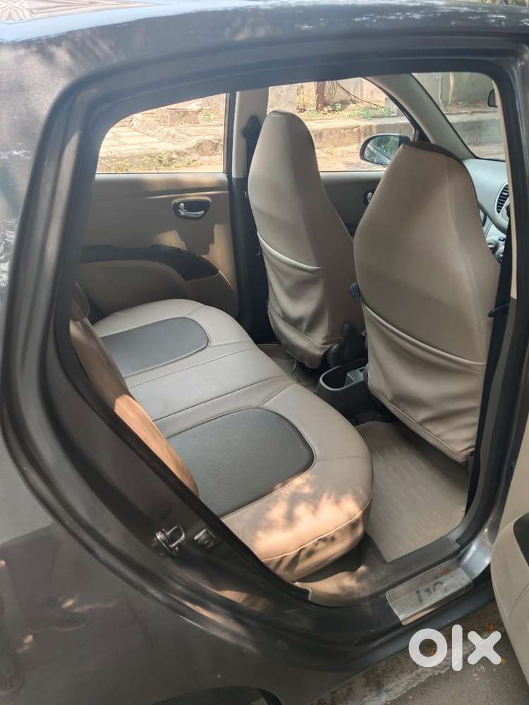 Hyundai I10 Sportz, 2011, Petrol