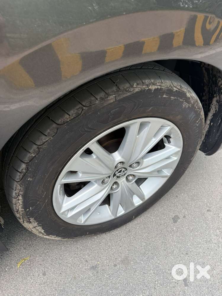 Toyota Innova Crysta 2.8z Automatic, 2018, Diesel