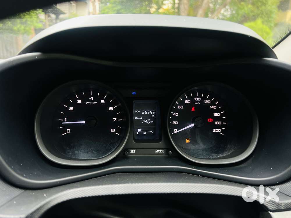 Tata Nexon 1.5 Revotorq Xm (s), 2017, Diesel