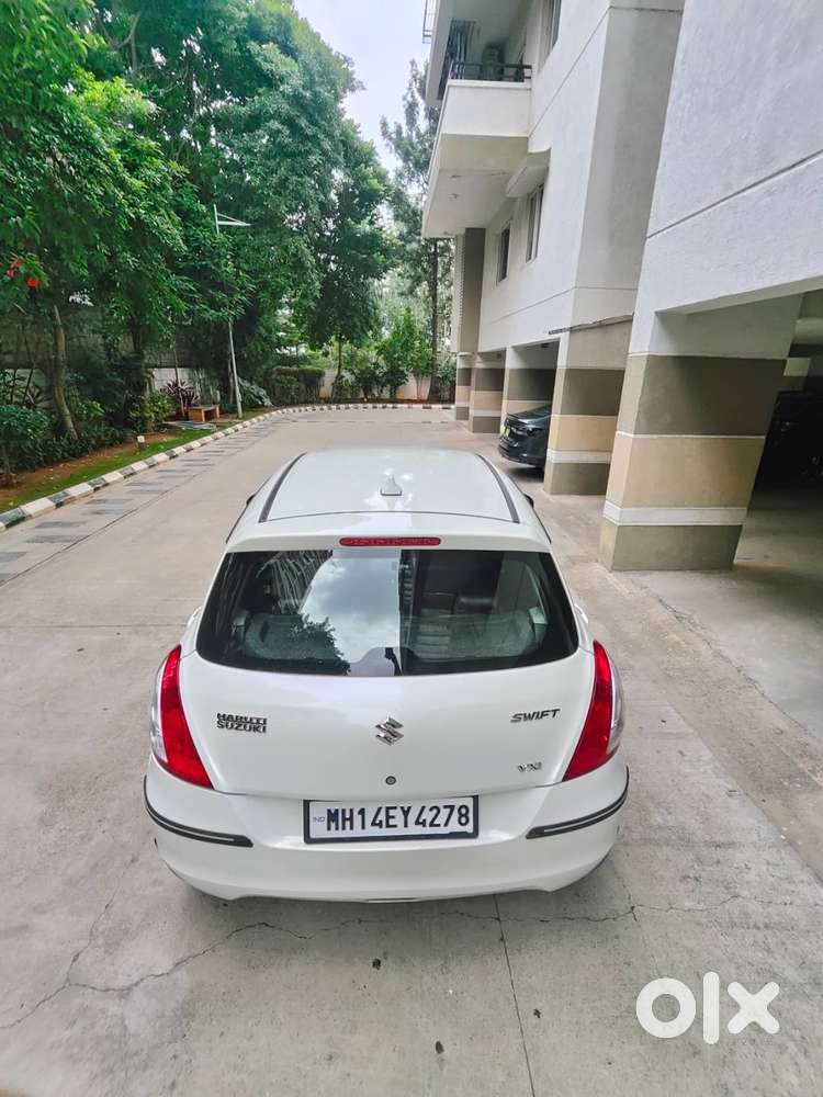 Maruti Swift Vxi 2015