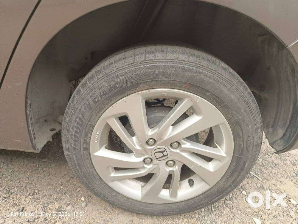Honda Jazz V Cvt, 2015, Petrol