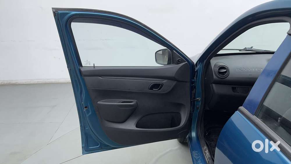 Renault Kwid 1.0 Rxl (o), 2023, Petrol
