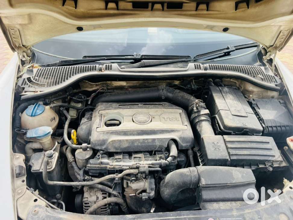 Skoda Laura Tsi Ambition At, 2012, Petrol