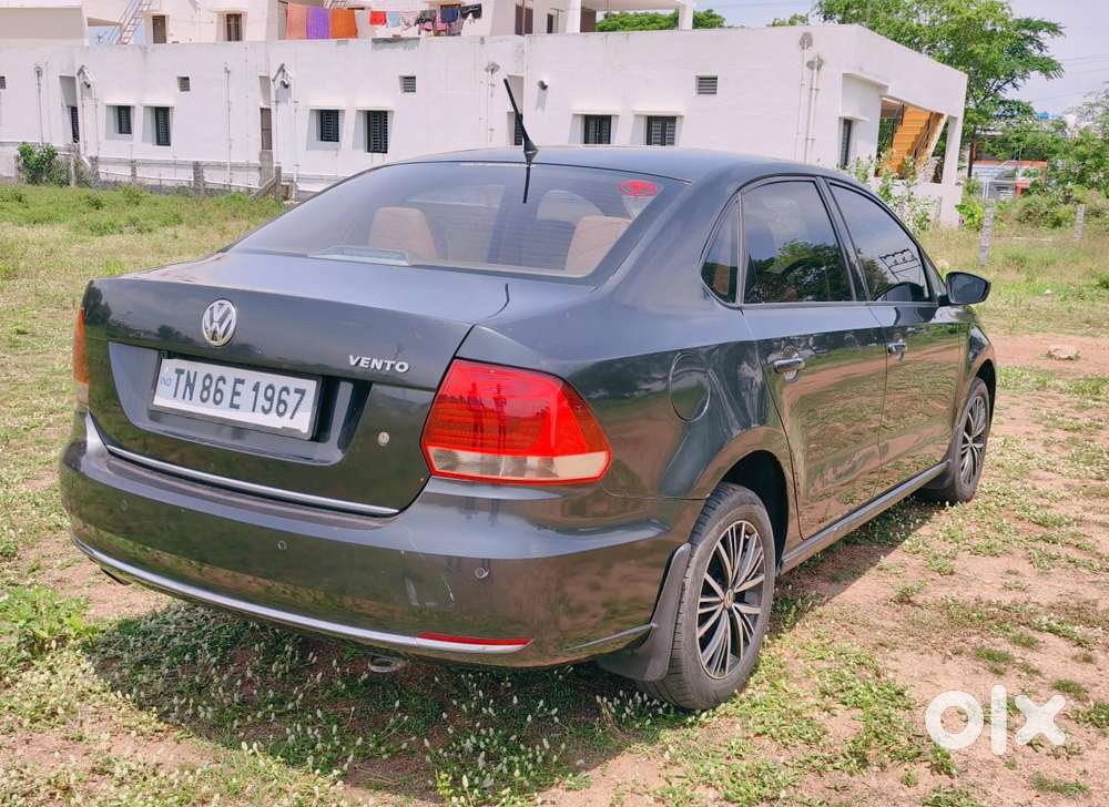 Volkswagen Vento 1.6 Highline, 2019, Petrol