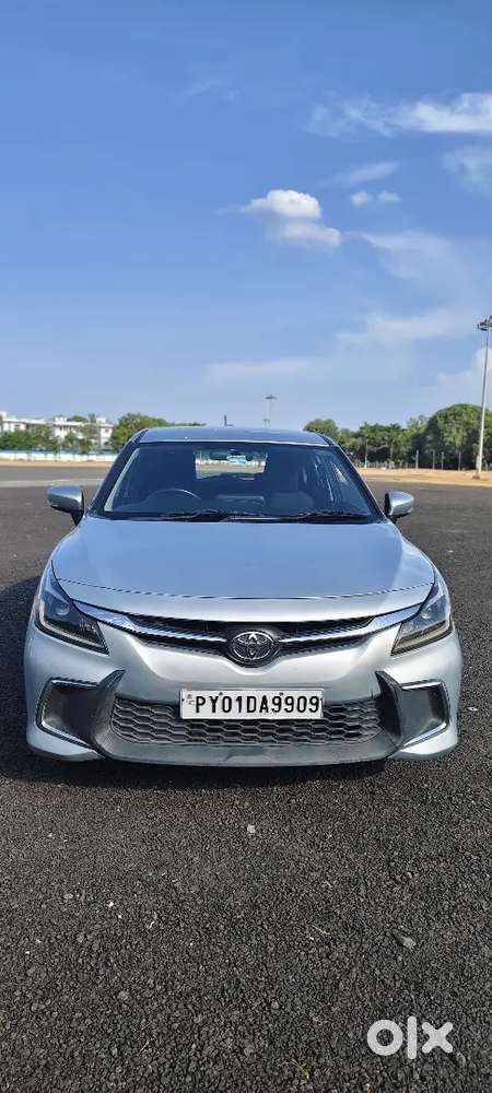 Toyata Glanza G Mid