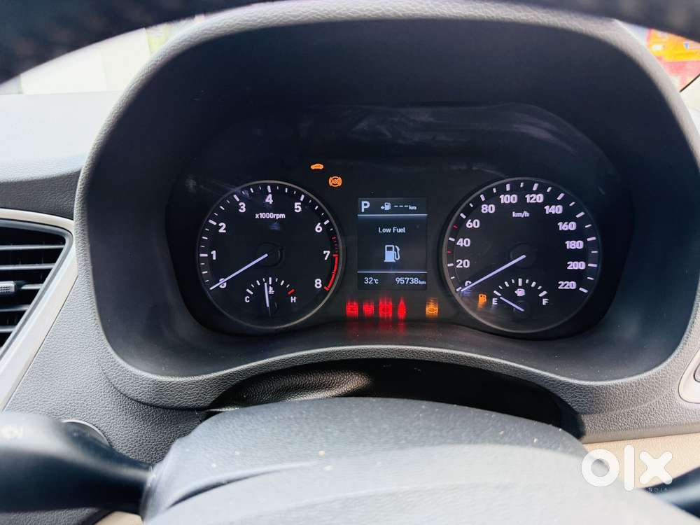 Hyundai Verna 1.6 Sx (o) Vtvt At, 2018, Petrol