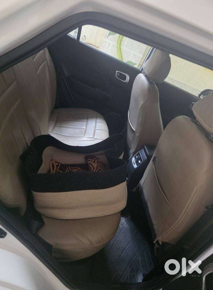 Hyundai Venue S, 2022, Petrol